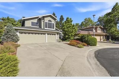 8804 Bradbury Court, Elk Grove, CA 95624 - Photo 64