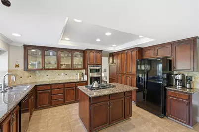 8804 Bradbury Court, Elk Grove, CA 95624 - Photo 6