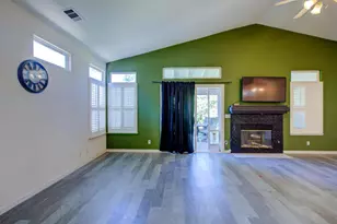 3870 Oakview Ct, Turlock, CA 95382 - Photo 10