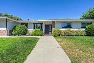 8440 Ranchita Way, Fair Oaks, CA 95628 - Photo 2