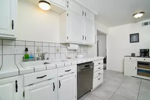 6820 Admiral Ave, Fair Oaks, CA 95628 - Photo 12