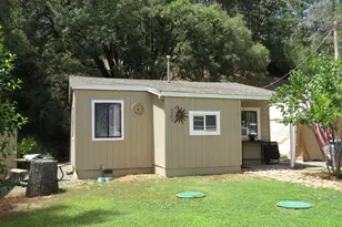 19245 Geisendorfer Rd, Applegate, CA 95703 - Photo 2