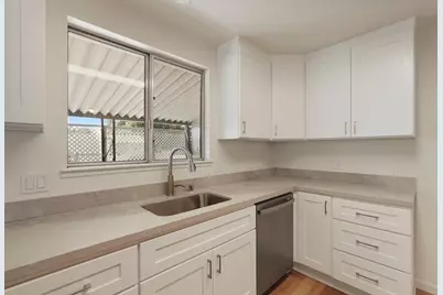 Tam O Shanter Drive #34, Stockton, CA 95210 - Photo 22
