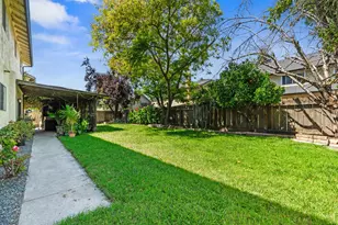 9843 Spindrift Way, Stockton, CA 95209 - Photo 8