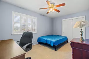 9843 Spindrift Way, Stockton, CA 95209 - Photo 14