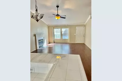 8657 Golden Sage Dr, Elk Grove, CA 95624 - Photo 2