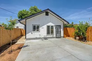 1825 Roy Ave, Sacramento, CA 95815 - Photo 30
