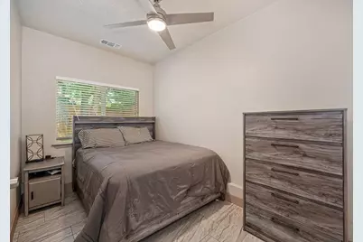 1825 Roy Avenue, Sacramento, CA 95815 - Photo 38