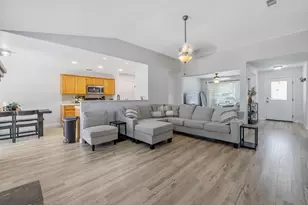 2138 Freedom St, Hanford, CA 93230 - Photo 14