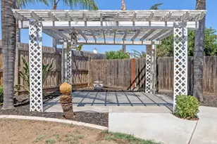 2138 Freedom St, Hanford, CA 93230 - Photo 42