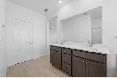 8852 Boes Way, Sacramento, CA 95829 - Photo 24