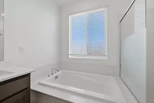8852 Boes Wy, Sacramento, CA 95829 - Photo 26