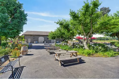 10112 E Woodbridge Road, Acampo, CA 95220 - Photo 34