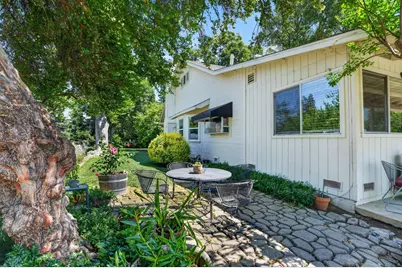 10112 E Woodbridge Road, Acampo, CA 95220 - Photo 46