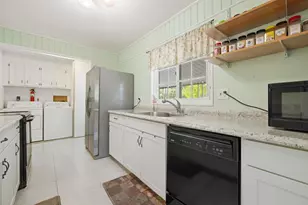 Green St, Columbia, CA 95310 - Photo 16