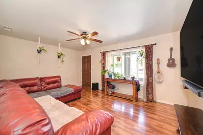 2660 23rd Avenue, Sacramento, CA 95820 - Photo 6