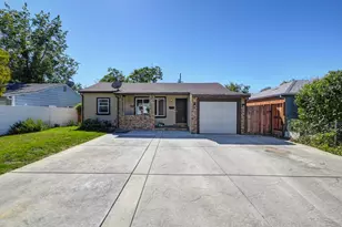 2660 23rd Ave, Sacramento, CA 95820 - Photo 1