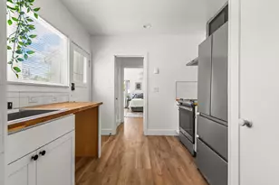2625 27th St, Sacramento, CA 95818 - Photo 20