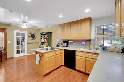 1213 Gary Way, Carmichael, CA 95608 - Photo 10