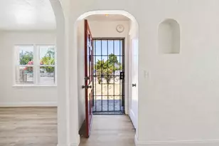 912 Turner St, Modesto, CA 95351 - Photo 2