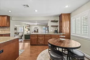 8309 Maverick Ct, Fair Oaks, CA 95628 - Photo 16