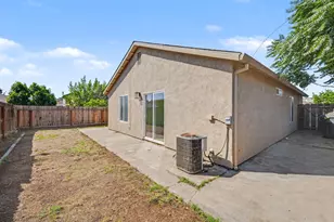 831 Emily St, Turlock, CA 95380 - Photo 26