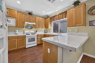 4111 Blossomwood Ct, Rocklin, CA 95677 - Photo 8