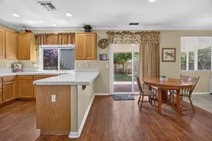 4111 Blossomwood Ct, Rocklin, CA 95677 - Photo 10