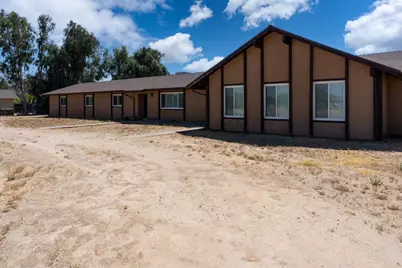 16448 Monreal Road, Madera, CA 93636 - Photo 10