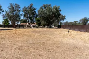 16448 Monreal Rd, Madera, CA 93636 - Photo 46