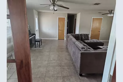 16448 Monreal Road, Madera, CA 93636 - Photo 12