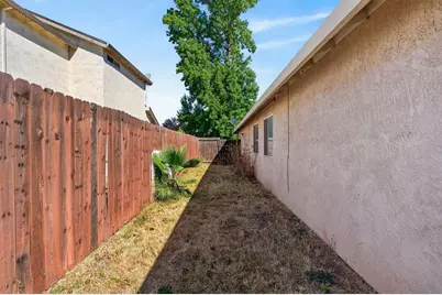 2450 Fairway Glen Street, Stockton, CA 95206 - Photo 28