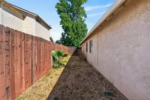 2450 Fairway Glen St, Stockton, CA 95206 - Photo 28
