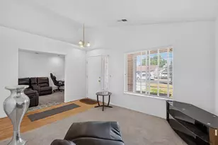 2450 Fairway Glen St, Stockton, CA 95206 - Photo 6