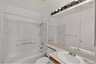 2450 Fairway Glen Street, Stockton, CA 95206 - Photo 20