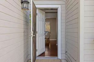 1742 Swenson Ct, Stockton, CA 95206 - Photo 4