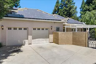 9900 Country Oak Ct, Oakdale, CA 95361 - Photo 4