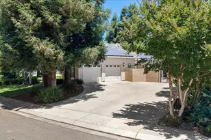 9900 Country Oak Ct, Oakdale, CA 95361 - Photo 2
