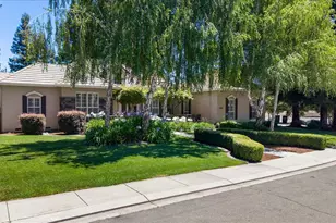 9900 Country Oak Ct, Oakdale, CA 95361 - Photo 2