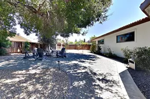 909 Newcastle Ct, Modesto, CA 95355 - Photo 76