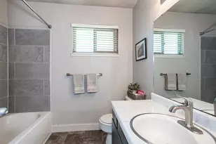 1527 Irwin Ave, Escalon, CA 95320 - Photo 10