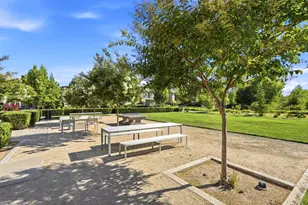 3137 Forney Wy, Sacramento, CA 95816 - Photo 38