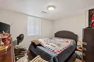 2297 Beaumont St, Sacramento, CA 95815 - Photo 30