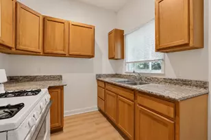 2297 Beaumont St, Sacramento, CA 95815 - Photo 20