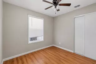 2297 Beaumont St, Sacramento, CA 95815 - Photo 10