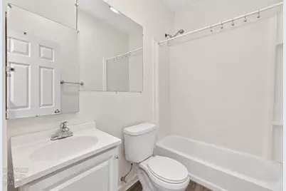 2297 Beaumont Street, Sacramento, CA 95815 - Photo 26