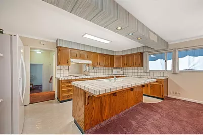 6447 Rexford Way, Carmichael, CA 95608 - Photo 10