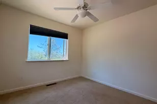 7436 Eagle View Dr, Mountain Ranch, CA 95246 - Photo 18