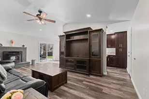 112 Sourdough Ct, Folsom, CA 95630 - Photo 6