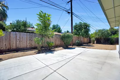2938 E Willis Avenue, Fresno, CA 93726 - Photo 32